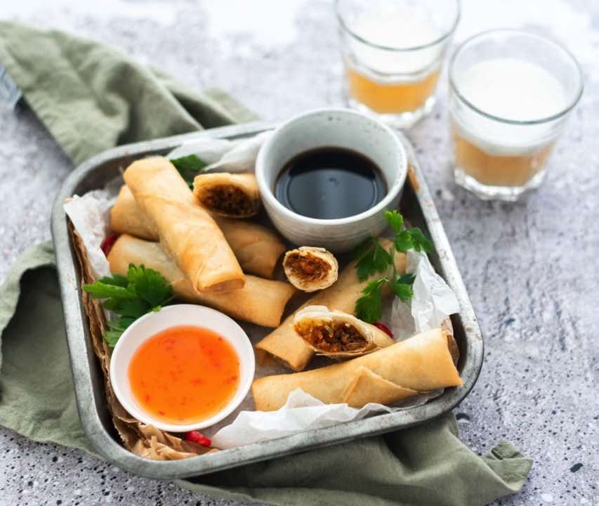 Vietnamese loempia's met kip